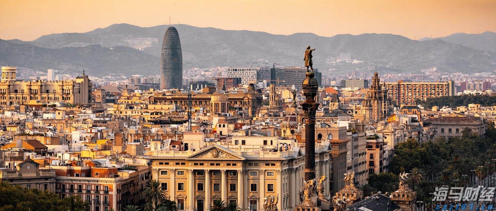 受暴雨影响,广州白云机场启动航班大面积延误应急处置蓝色响应