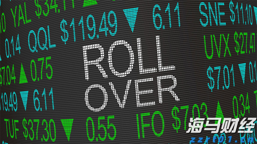 贵港交警:错峰送考护航高考生提前奔赴考点