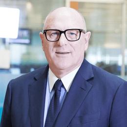 人民日报专访宇树科技创始人王兴兴,问了22个问题